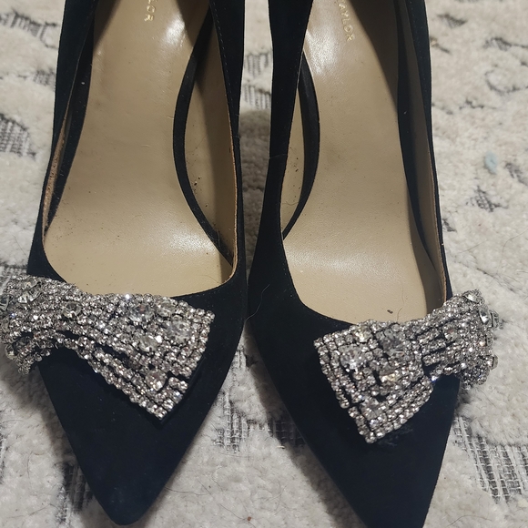 Ann Taylor Black Heels with Sparkling Bow - Picture 3 of 12